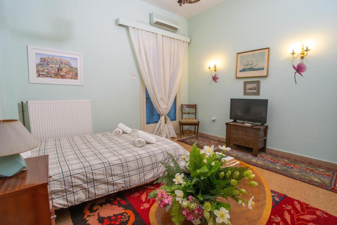 Marina'S Bright Getaway - Nafplio Center House Exterior foto